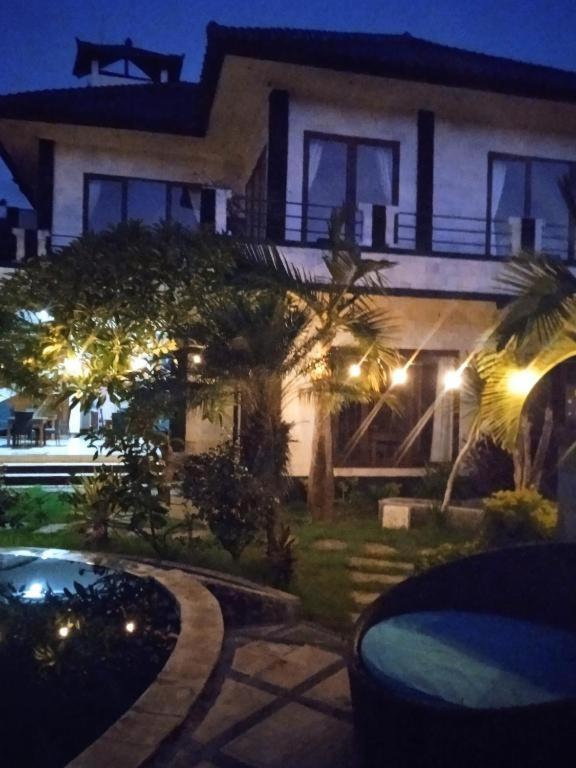 Villa Damay Dua ロヴィーナ エクステリア 写真