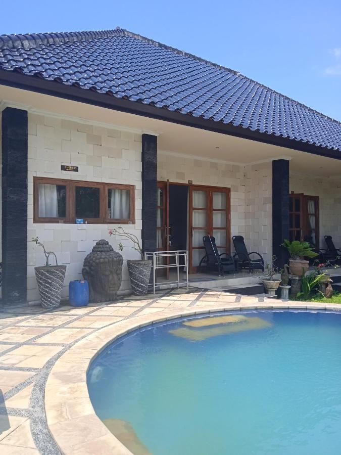 Villa Damay Dua ロヴィーナ エクステリア 写真